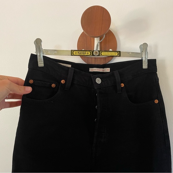 Levi’s Ribcabe Straight Ankle Size 26 Black Denim - Picture 4 of 6